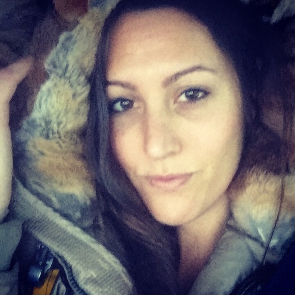 Meet your Posher, Davida - Picture 1 of 1